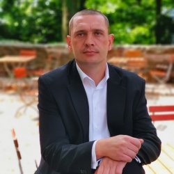 Александр